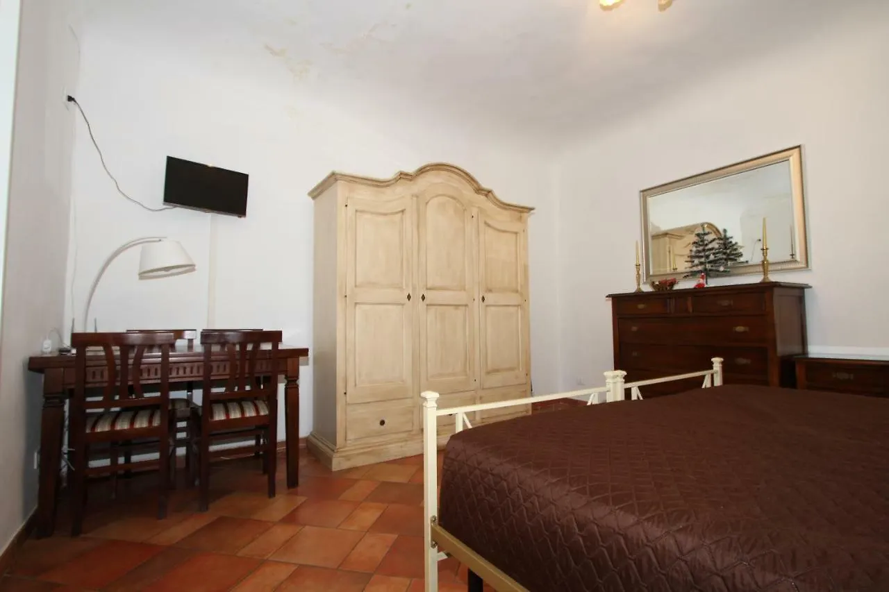 Via Borgo Ognissanti One Bedroom Apartment Florencie