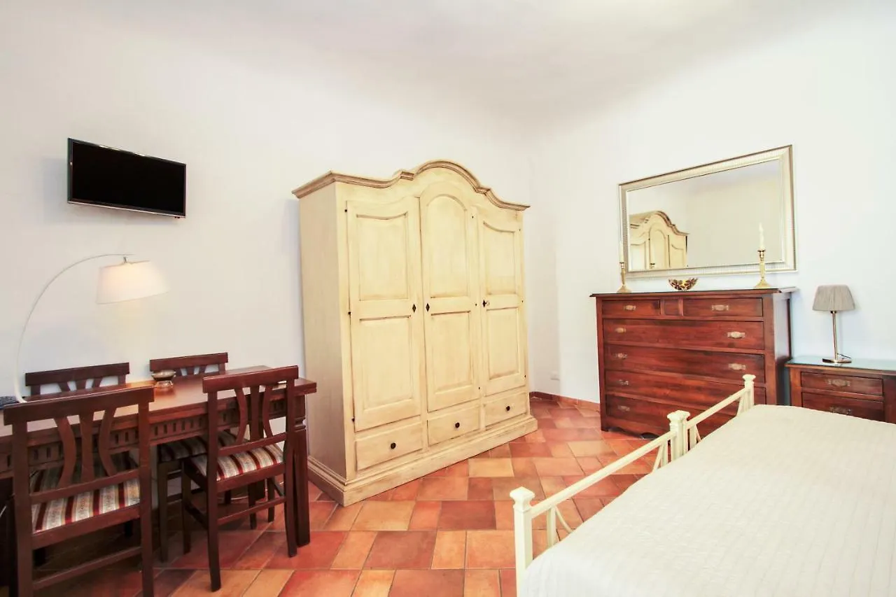 Via Borgo Ognissanti One Bedroom Apartment Florence 0*,  Italy